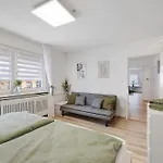 Haus Flora Bianca Apartament *